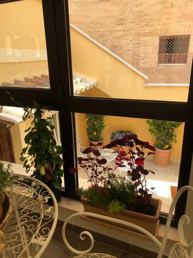 Le Stanze Del Borgo Hotel Nettuno Exterior photo
