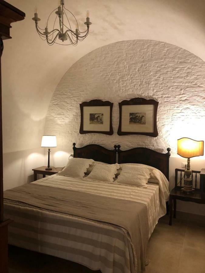 Le Stanze Del Borgo Hotel Nettuno Exterior photo
